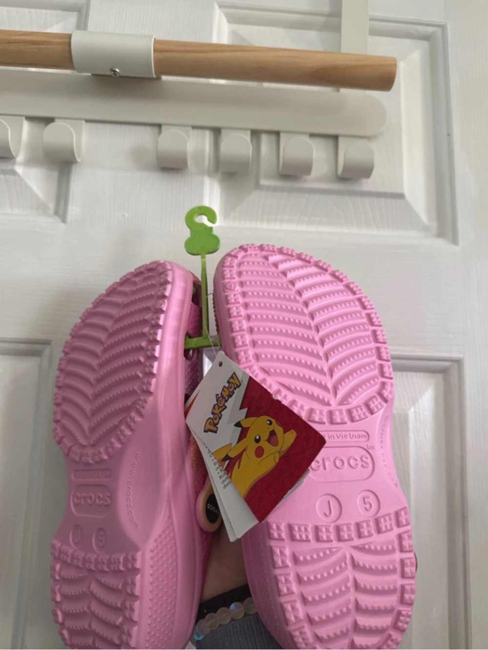 NWT Crocs Kids Pink Pikachu Slip-On Clogs size J5 - Picture 3 of 3